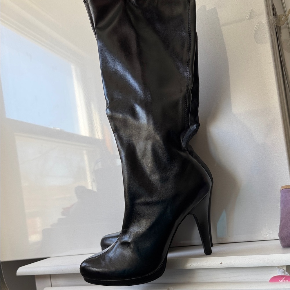 Apt. 9 Black Heeled Boots